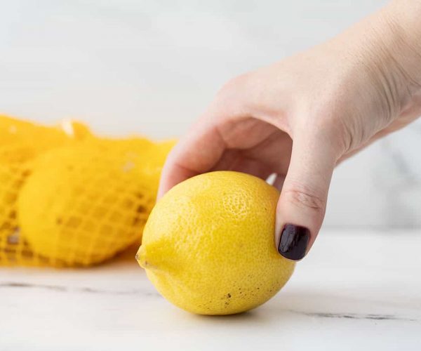 1-Squeeze-Lemon